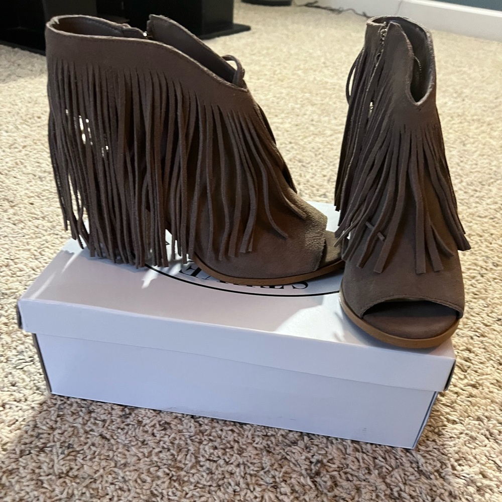 Steve Madden Rock It Booties